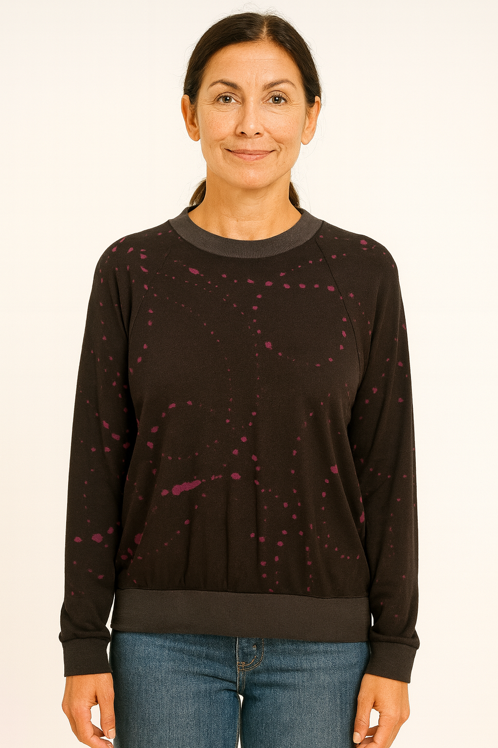 Raglan Sweatshirt in Bamboo Jersey Black with Side Pockets in Dotted Scribble
