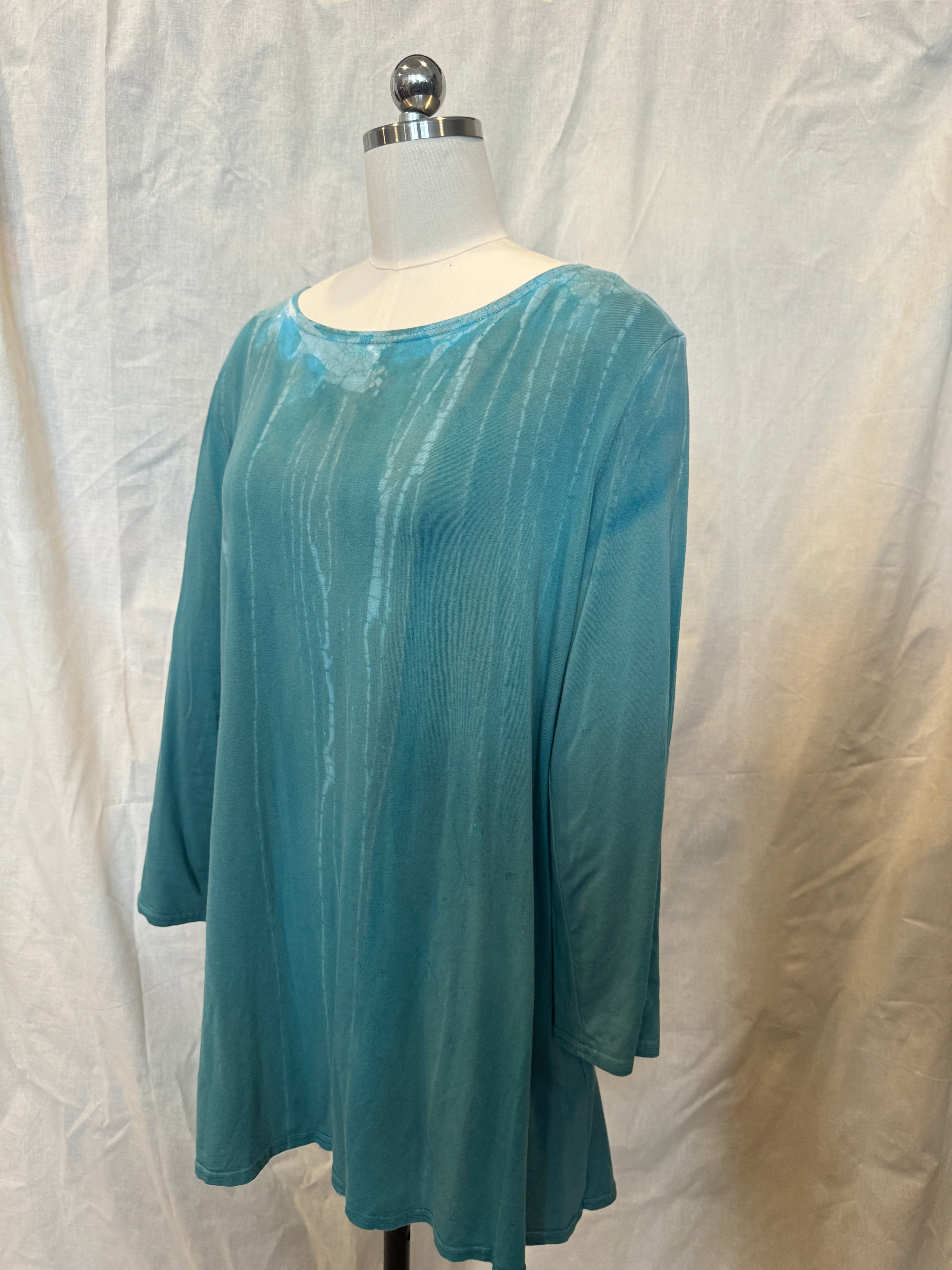 AUDREY TUNIC in SEAFOAM DRIPSTONE