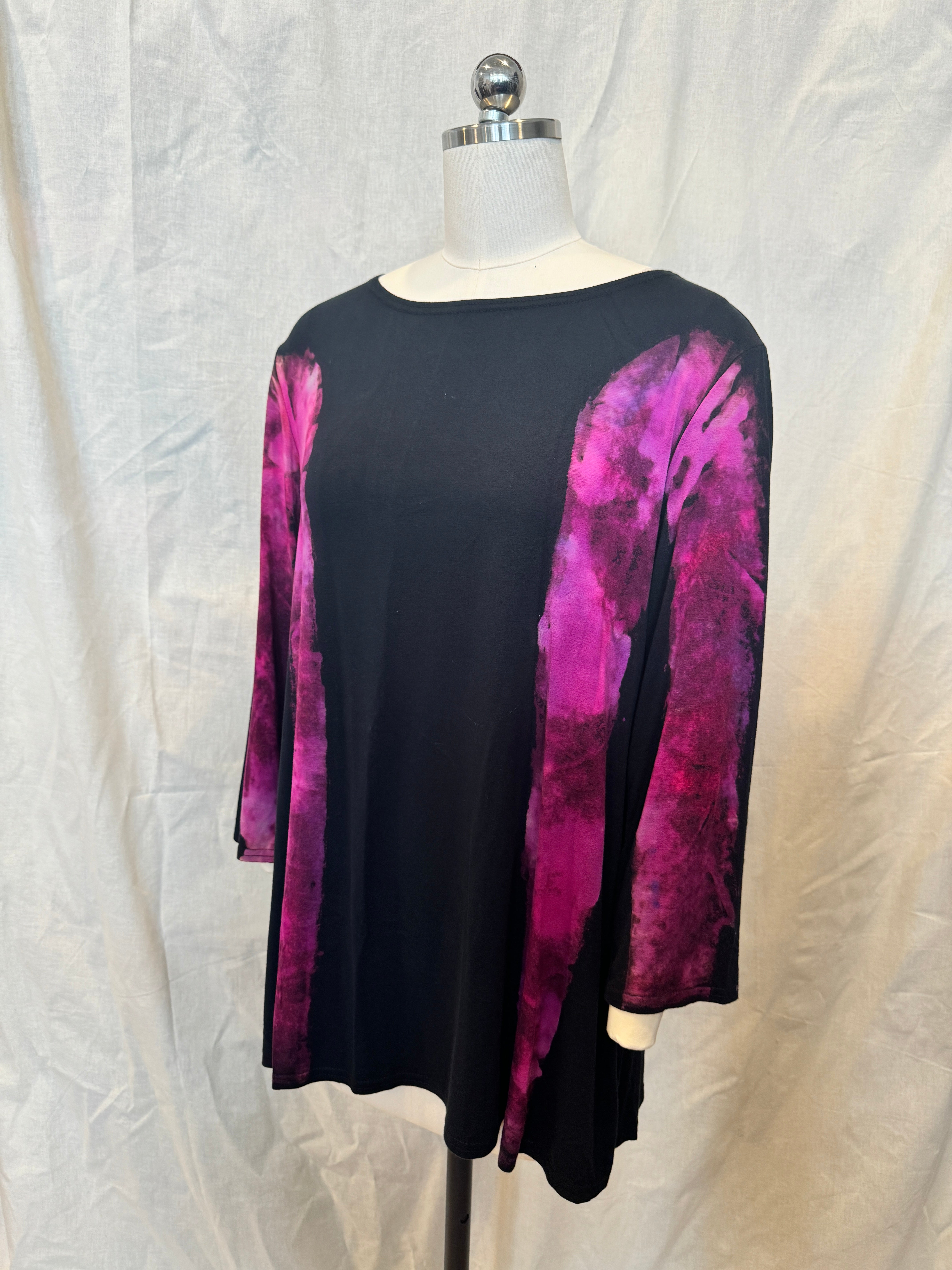 AUDREY TUNIC in Fuchsia Side Arcs