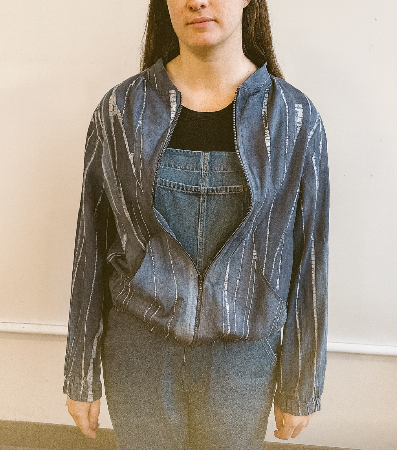 Bomber Jacket in Whispering Reeds Demin